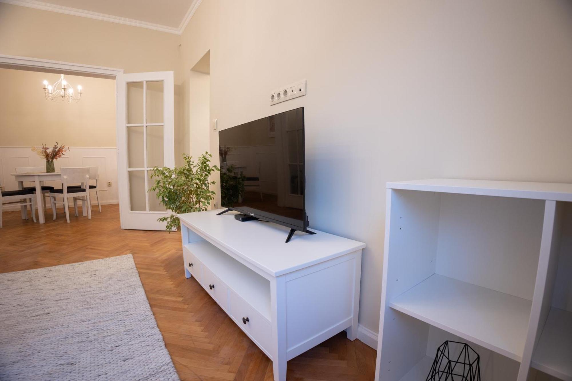 Planeta Dos Sonhos - Fast Wi-fi, 1bdr, Centre Sofia